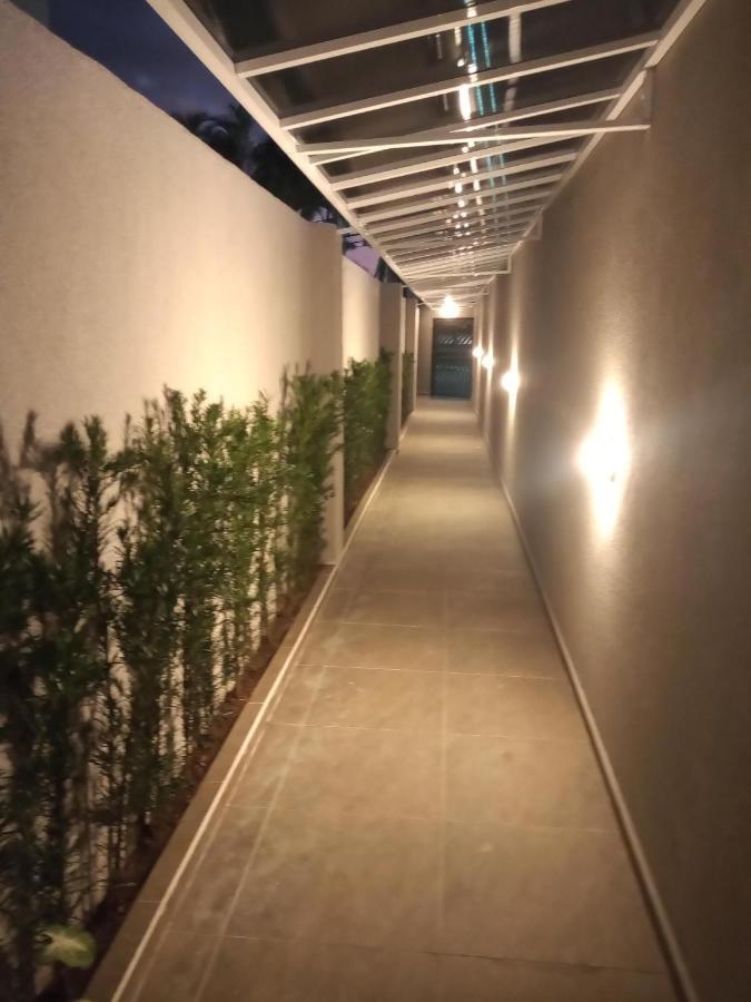 Sala living em prédio Familiar na Av da Praia Santos (Sao Paulo) Exterior foto