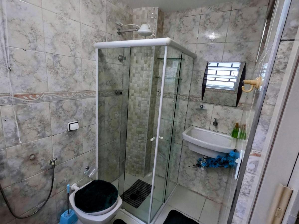 Sala living em prédio Familiar na Av da Praia Santos (Sao Paulo) Exterior foto