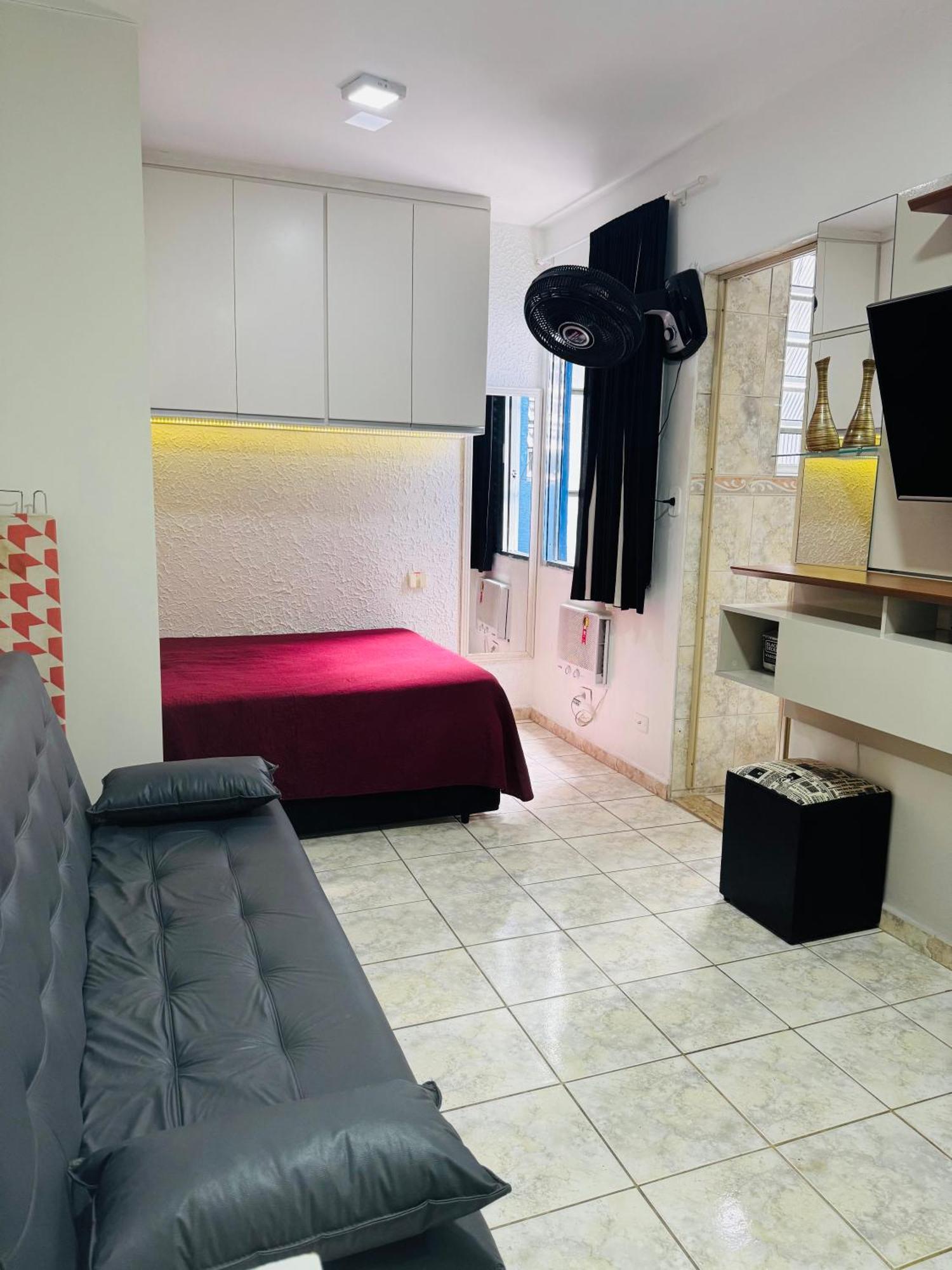 Sala living em prédio Familiar na Av da Praia Santos (Sao Paulo) Exterior foto
